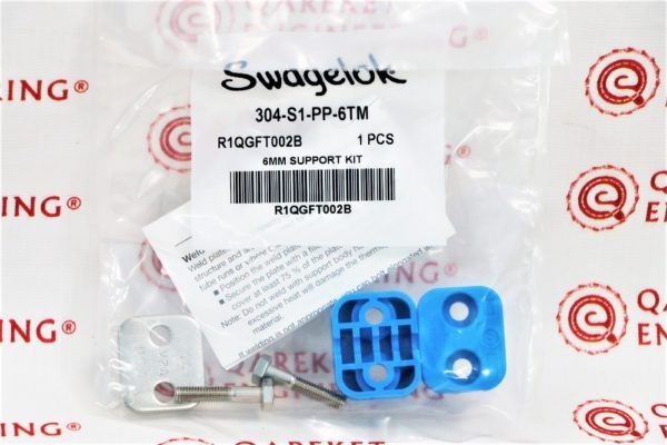 Bolted Plastic Clamp Tube Support Kit Комплект болтовых пластиковых зажимов Swagelok Артикул 304-S1-PP-6TM (1)