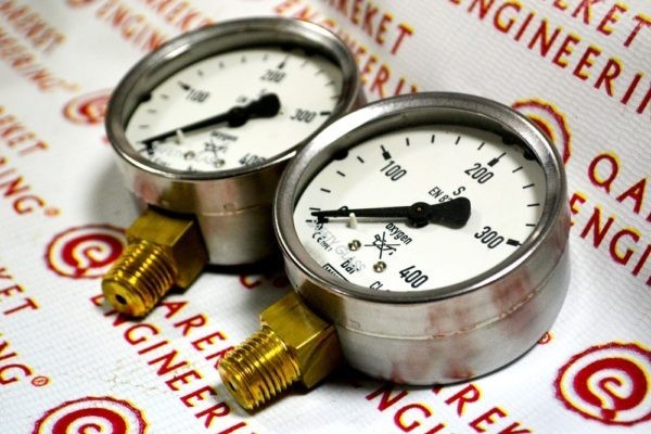 Манометр в соответствии с EN 837-1 со встроенным мембранным разделителем DSS19F Манометр в соответствии с EN 837-1 со встроенным мембранным разделителем DSS19F