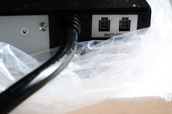 Комплект батарей для APC Smart-UPS SRT 192 В 8 и 10 кВ·А Артикул SRT192BP2 (5)