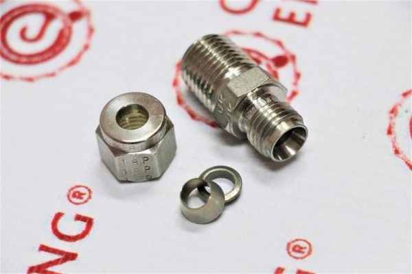 Трубный обжимной фитинг Parker, соединитель с наружной резьбой NPT — серия A-LOK #M6MSC14N-316 (1)